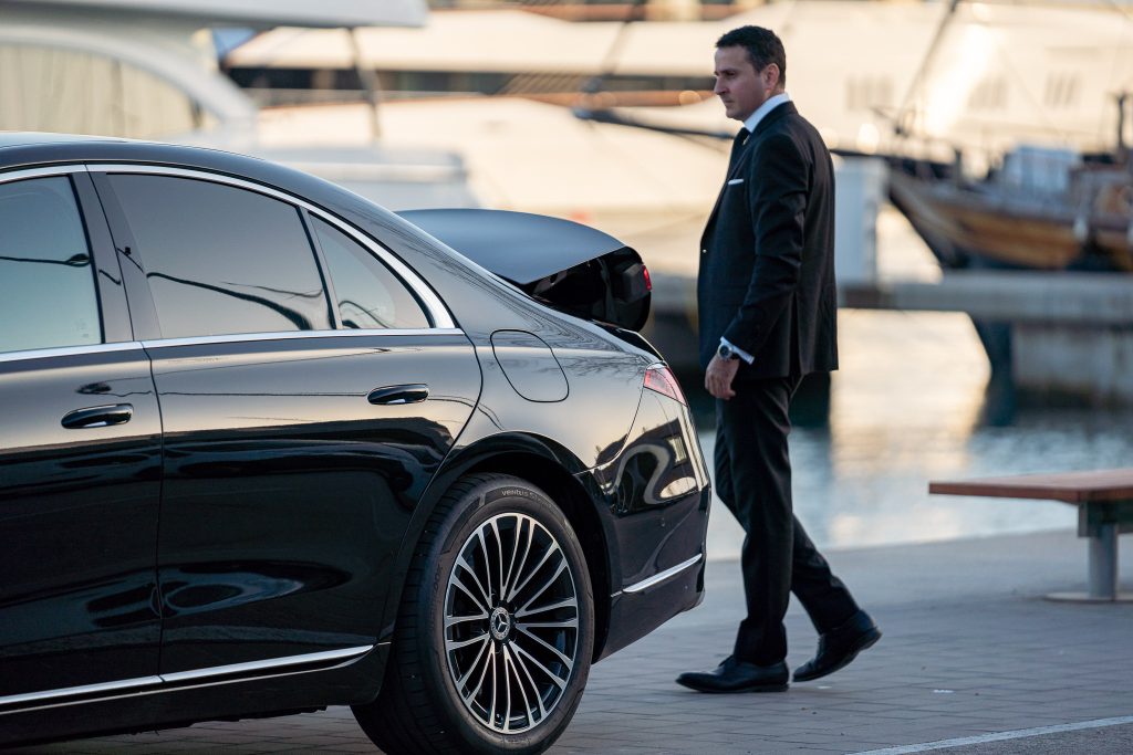 Car Rental with Driver: The way Barcelona is Meant to Move